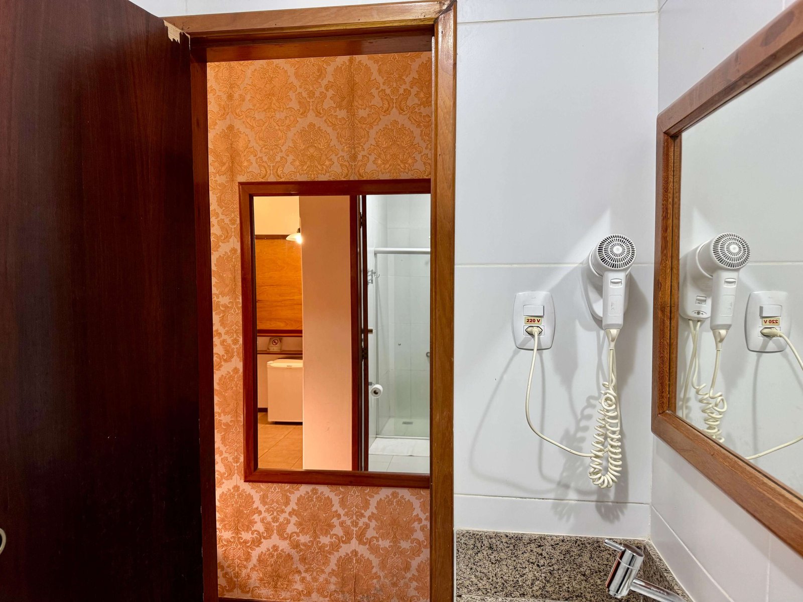 Quarto Simples - Detalhes Hotel em Amargosa